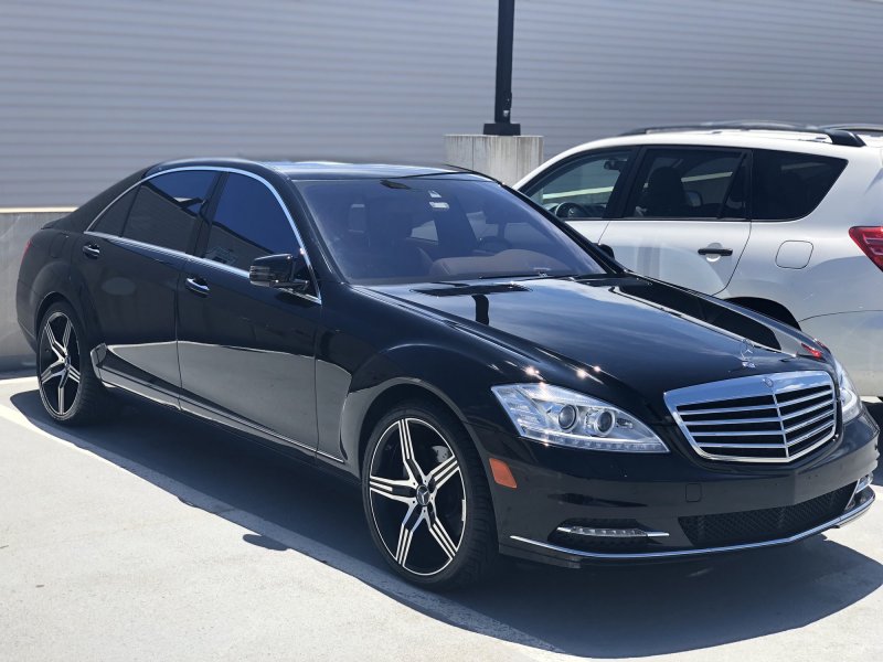 Мерседес Бенц s550