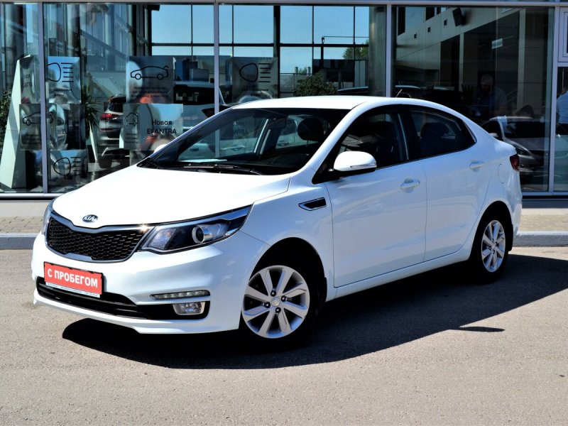 Kia Rio 2014 белая
