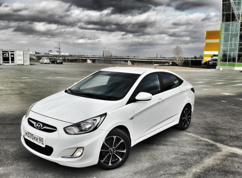 Hyundai Solaris 1.4 2012