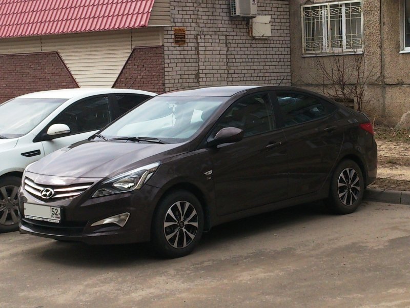 Hyundai Solaris 2014 на дисках