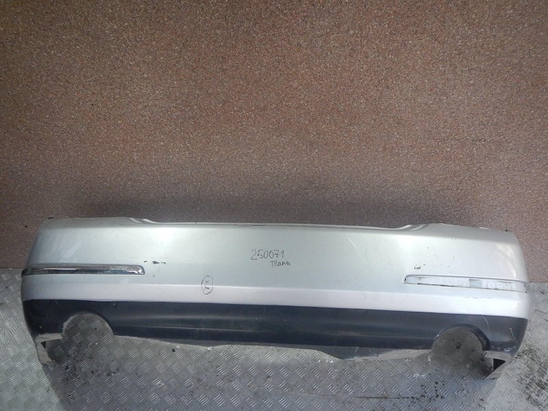 Задний бампер Nissan Almera n16