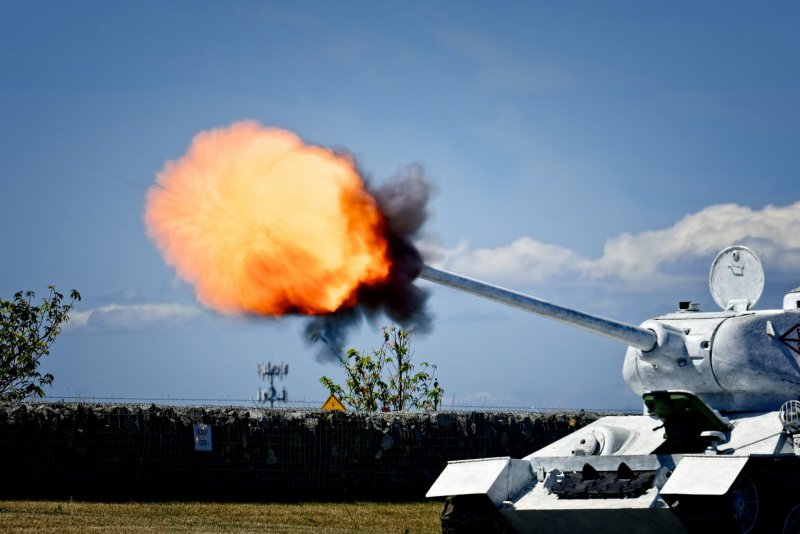 Танковый выстрел т-34