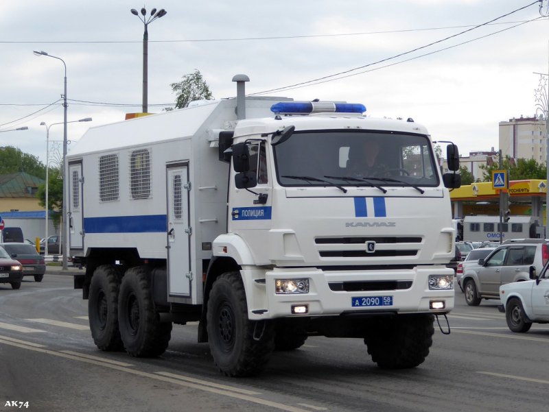 КАМАЗ 43114 ОМОН