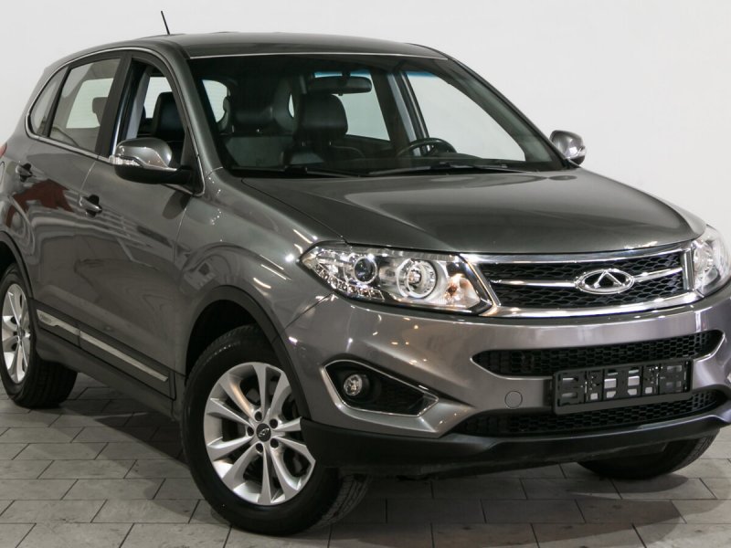 Машина Chery Tiggo 5