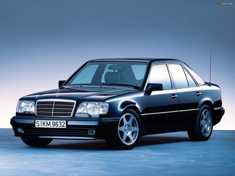 Мерседес Бенц w124 e500