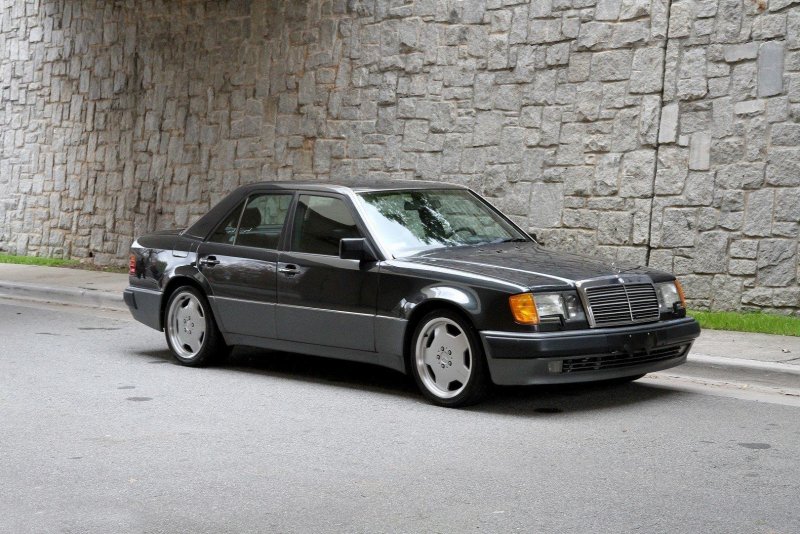 Mercedes w124 е500