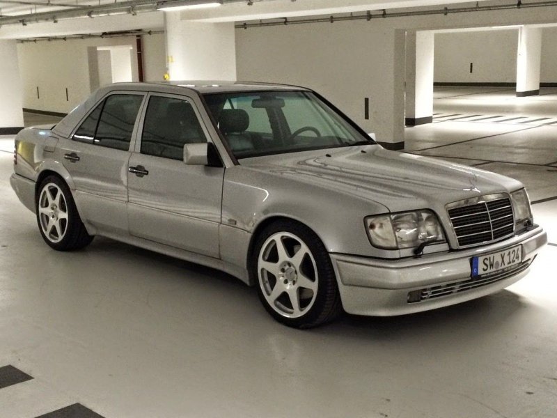 Mercedes-Benz w124