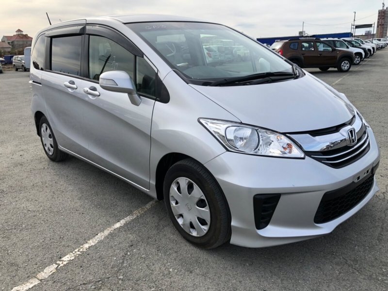 Honda freed Hybrid
