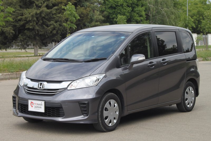 Honda freed 2015 4wd