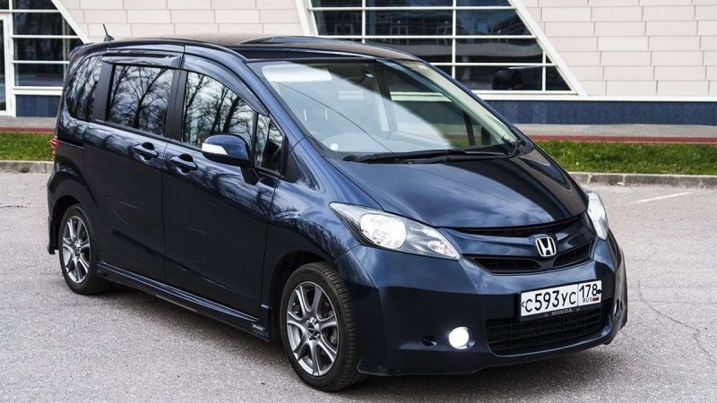 Honda freed 2008