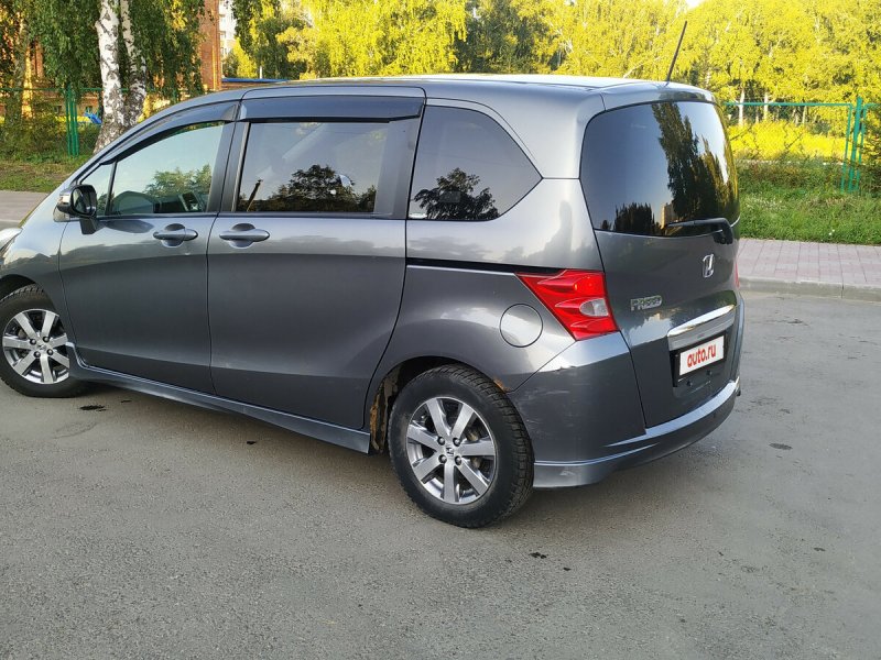 Honda freed i 2008-