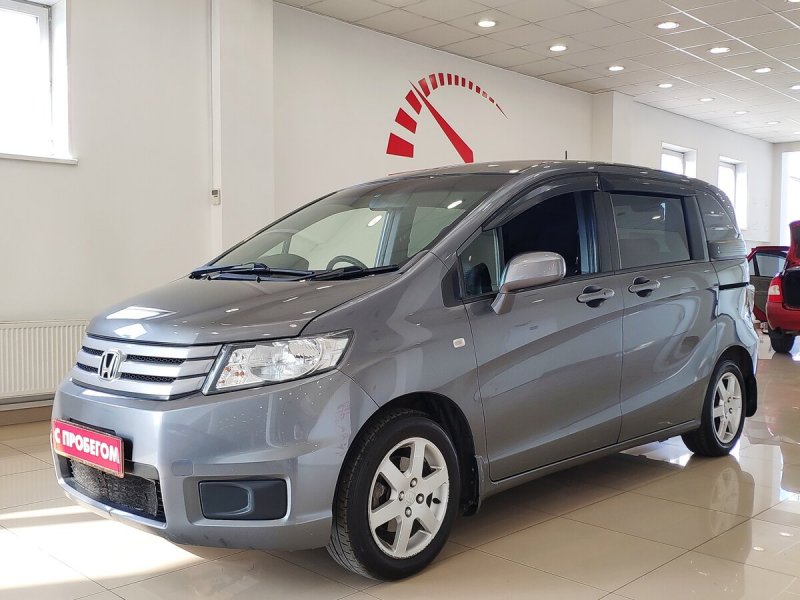 Honda freed 2010