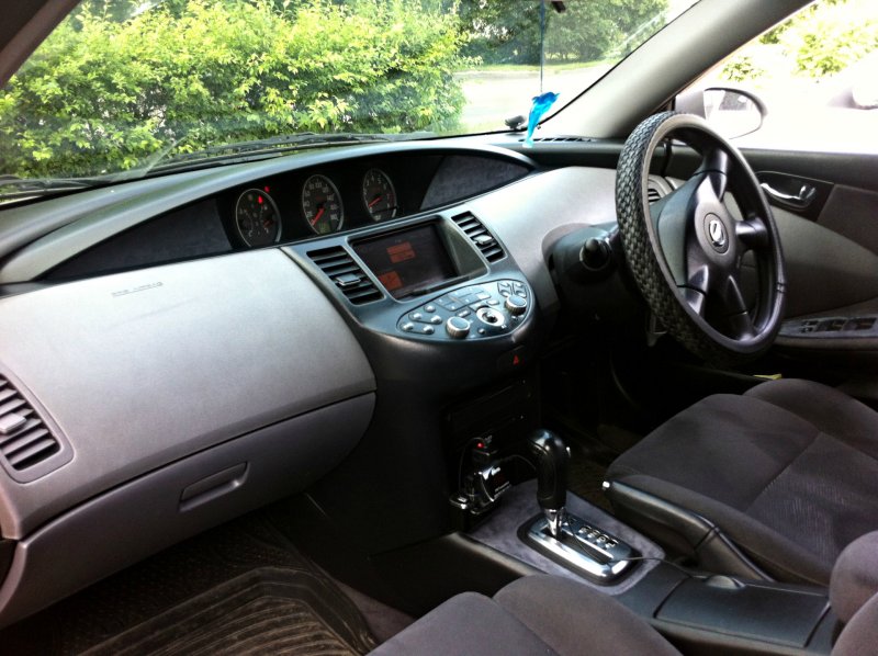 Nissan primera III (p12) Interior
