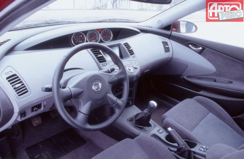 Nissan primera III (p12) салон