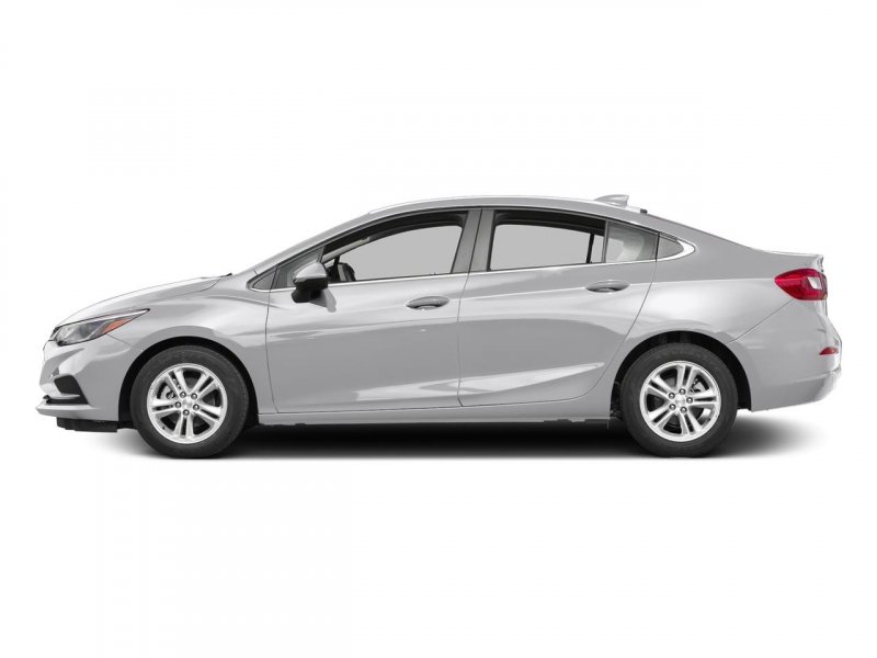 Toyota Corolla 2020 сбоку