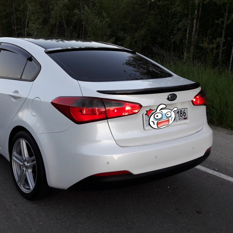 Kia Cerato 2 черная