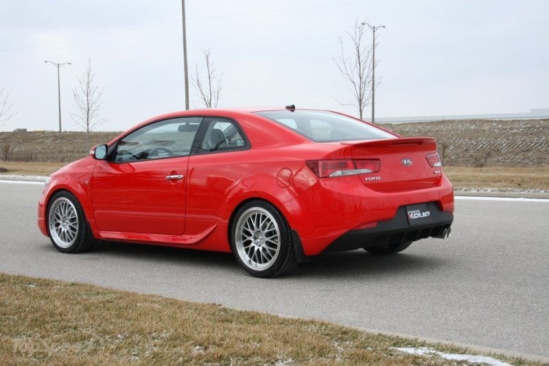 Kia Cerato 2 тюнинг белая