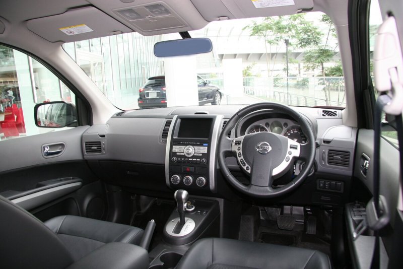 Nissan x-Trail t31 салон