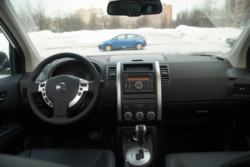 Ниссан х-Трейл 2008 салон