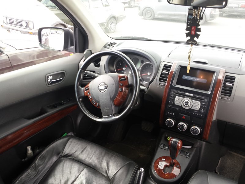 Nissan x-Trail t-31 2008 салон