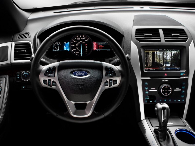 Ford Explorer 2011 Interior