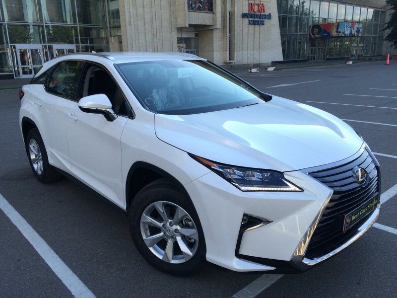 Lexus RX IV 300 белый