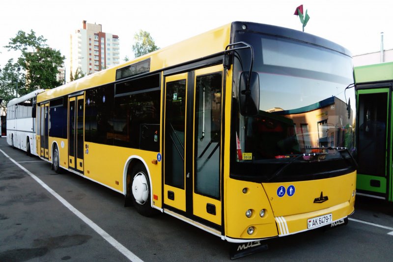 МАЗ 203