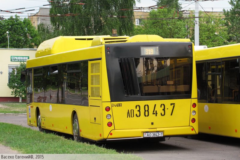Городской автобус МАЗ 103
