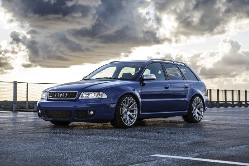 Audi a4 b5 универсал