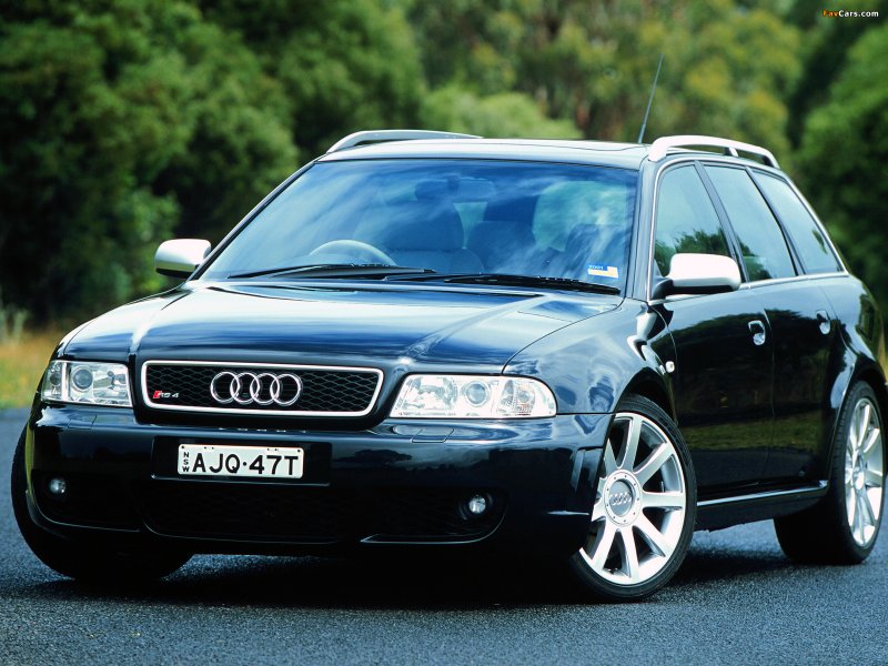 Ауди rs4 avant 2000