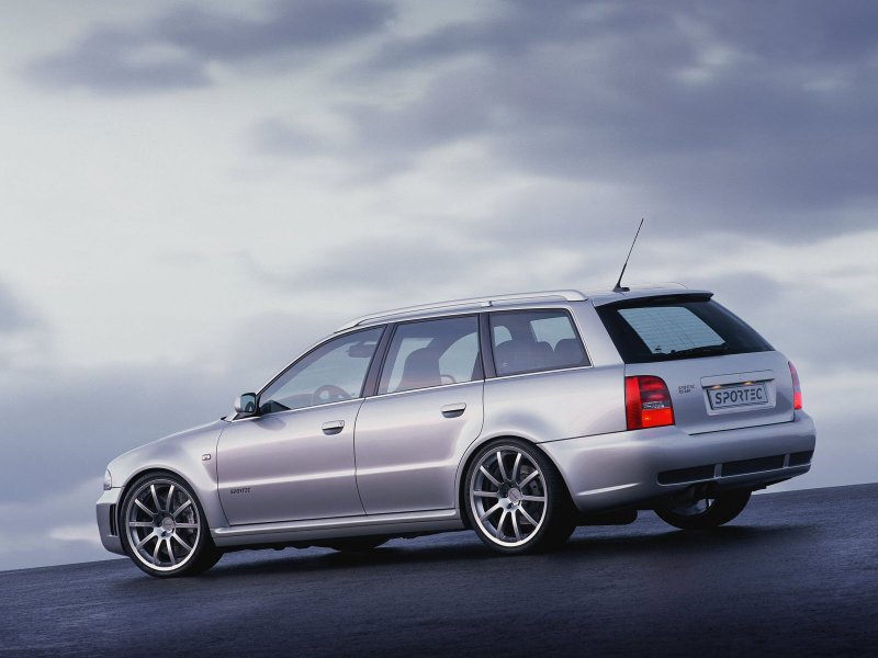 Ауди rs4 avant 2000