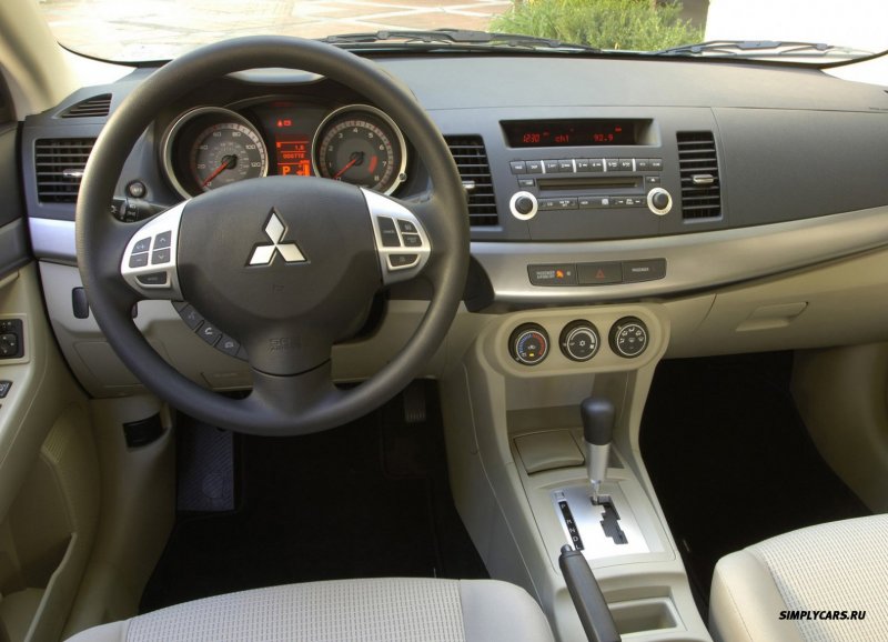 Mitsubishi Lancer 2008 салон