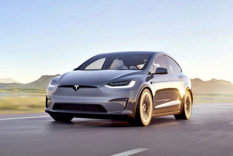 Tesla model x 2021