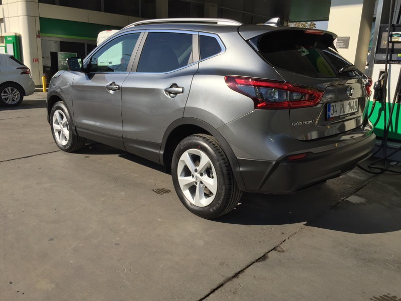Nissan Qashqai 1.6 CVT, 2012