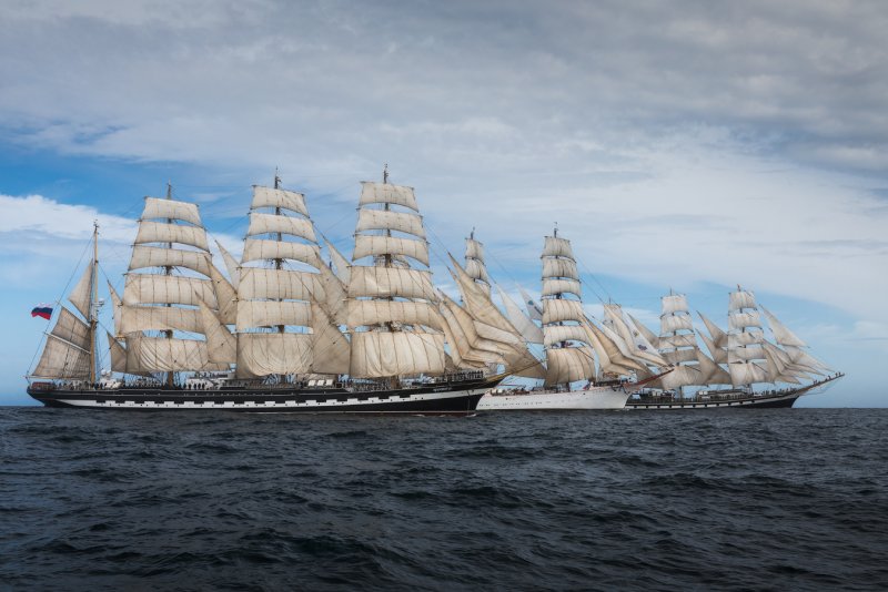 Крузенштерн парусник