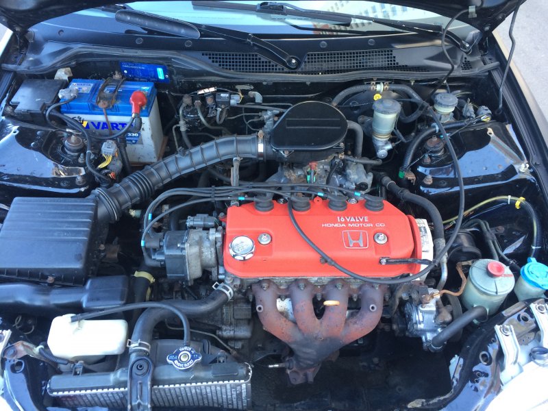 Honda Civic 1995 под капотом