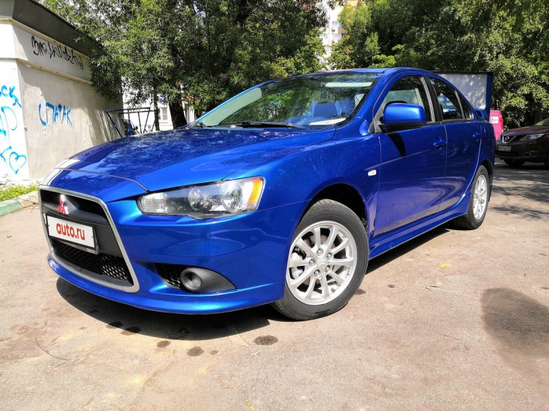 Mitsubishi Lancer синиц 10 синий
