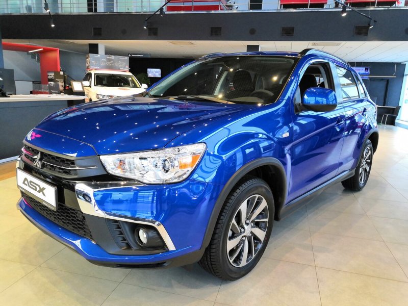 Mitsubishi ASX синий