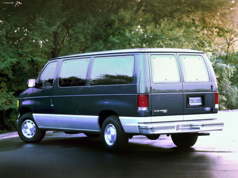 Ford Econoline Club Wagon