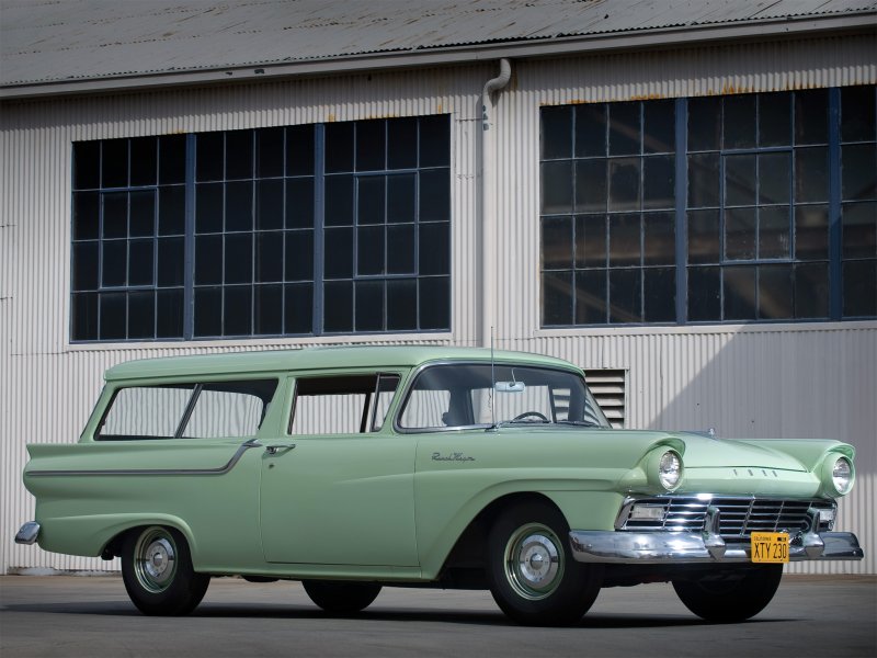Ford Ranch Wagon 1956