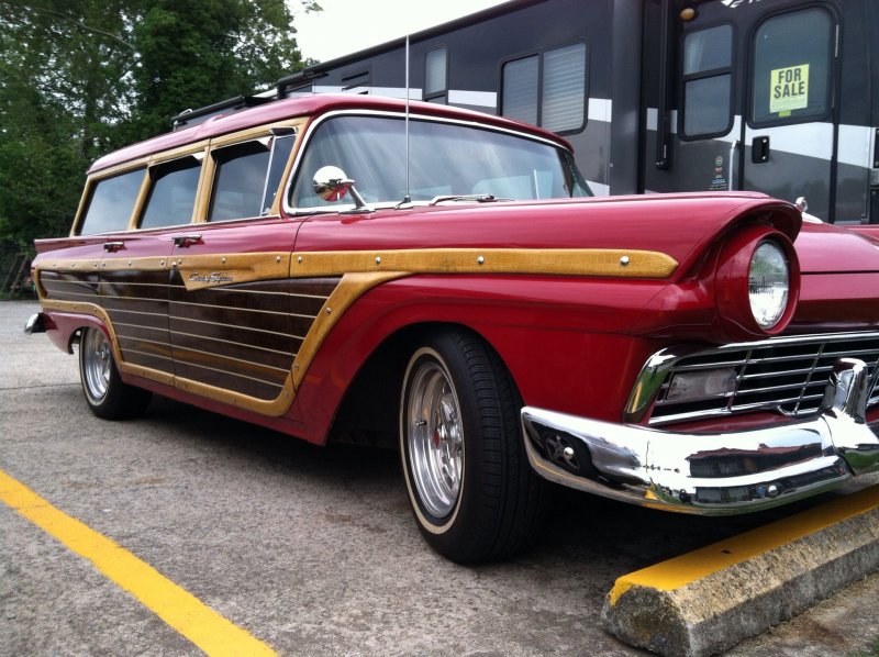 Ford Woody