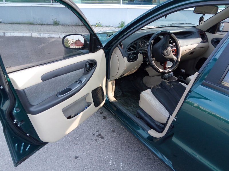Daewoo lanos stance