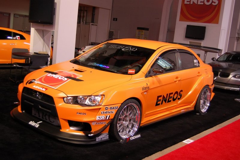 Mitsubishi EVO 10 оранжевая