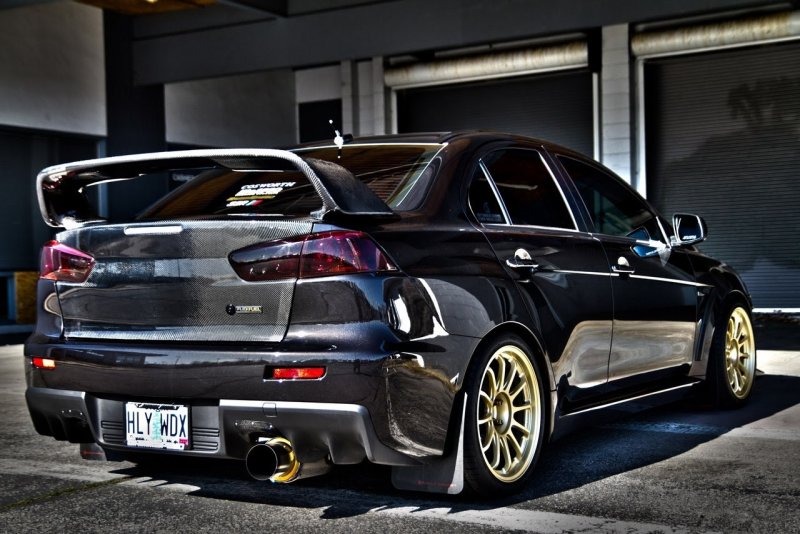 Mitsubishi Lancer Evolution x