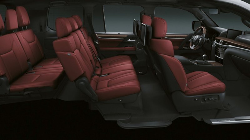Lexus LX 570 2019 салон