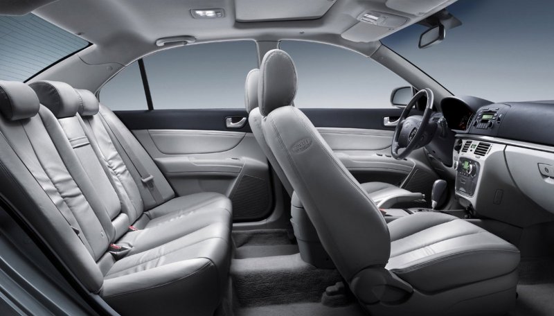 Hyundai Sonata NF 2.4