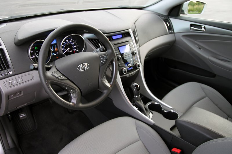 Hyundai Sonata 2011