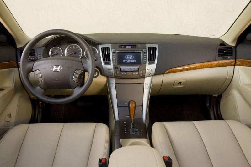 Hyundai Sonata NF 2010