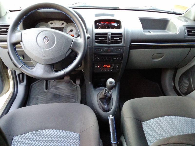 Renault symbol 2 2008