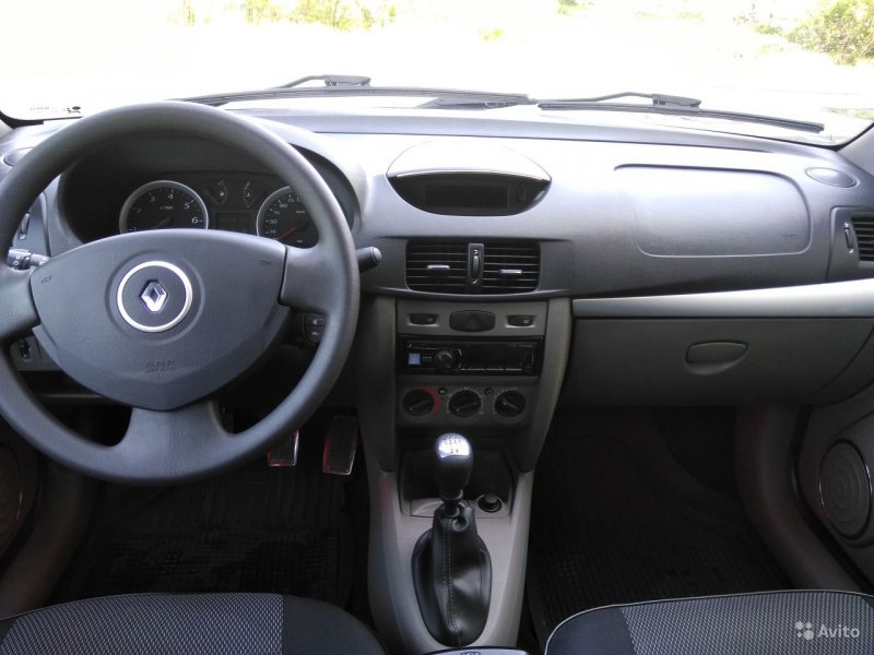 Рено Симбол 2007 автомат